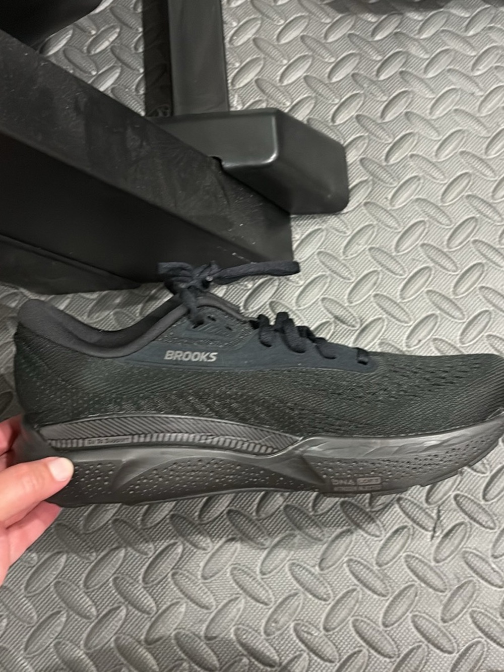 8W Brooks adrenaline 24 women Running Shoe in Black